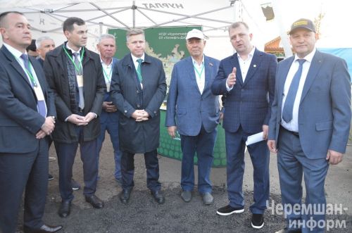Чирмешәндә Нефть һәм газ сәнәгате хезмәткәрләре көнен бәйрәм итүнең иң якты мизгелләре (ФОТОРЕПОРТАЖ)