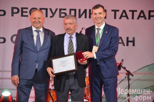 Чирмешәндә Нефть һәм газ сәнәгате хезмәткәрләре көнен бәйрәм итүнең иң якты мизгелләре (ФОТОРЕПОРТАЖ)