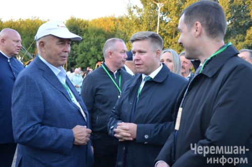 Чирмешәндә Нефть һәм газ сәнәгате хезмәткәрләре көнен бәйрәм итүнең иң якты мизгелләре (ФОТОРЕПОРТАЖ)