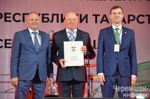 Чирмешәндә Нефть һәм газ сәнәгате хезмәткәрләре көнен бәйрәм итүнең иң якты мизгелләре (ФОТОРЕПОРТАЖ)