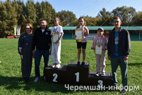 “Татарстан кроссы – 2026” Бөтенроссия йөгерү көнендә 590 чирмешәнле стартка басты