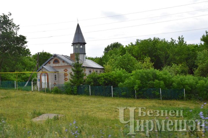 Подлесноутямышской мечети нужен имам