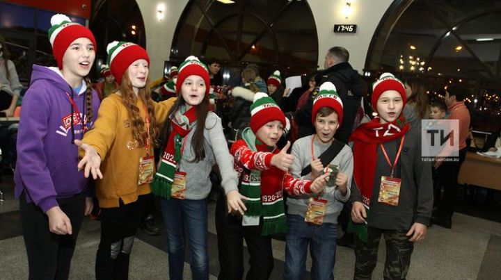 105 детей из Татарстана пригласили на елку в Москву