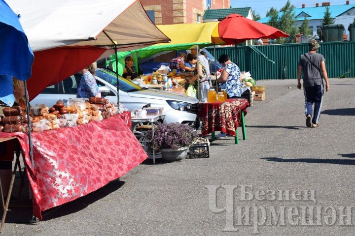 В Черемшане ярмарка становится «слаще»