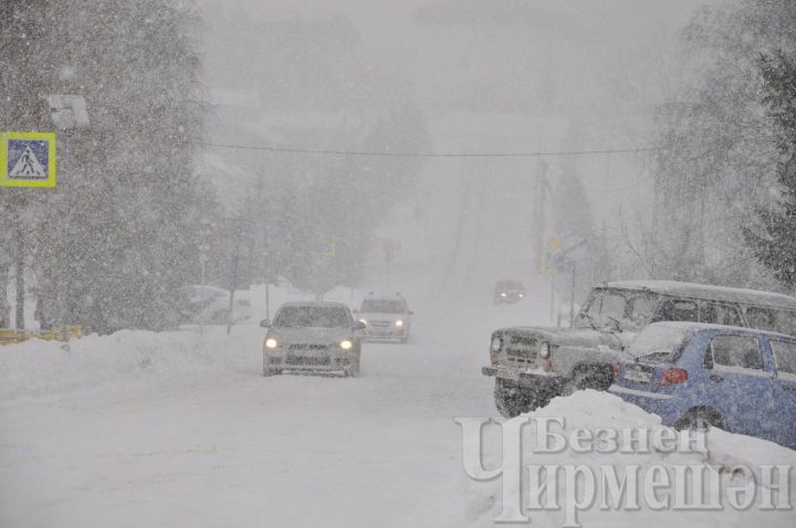 Синоптики Татарстана вновь предупреждают о метели и снежных заносах