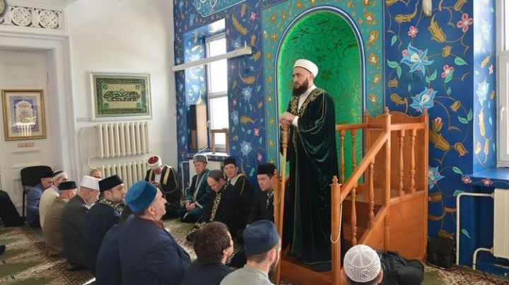 Муфтий Татарстана — мусульманам Башкортостана: Не предавайте свой язык и нацию