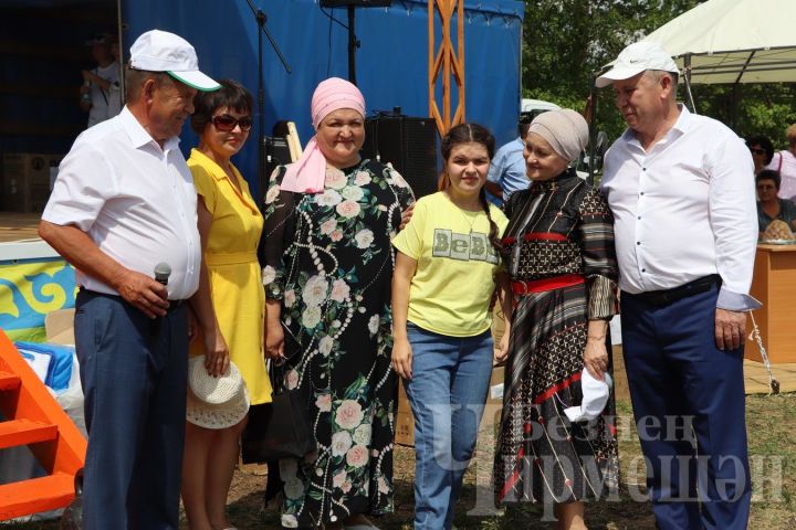 В Черемшане людей с ограниченными возможностями не оставляют в одиночестве