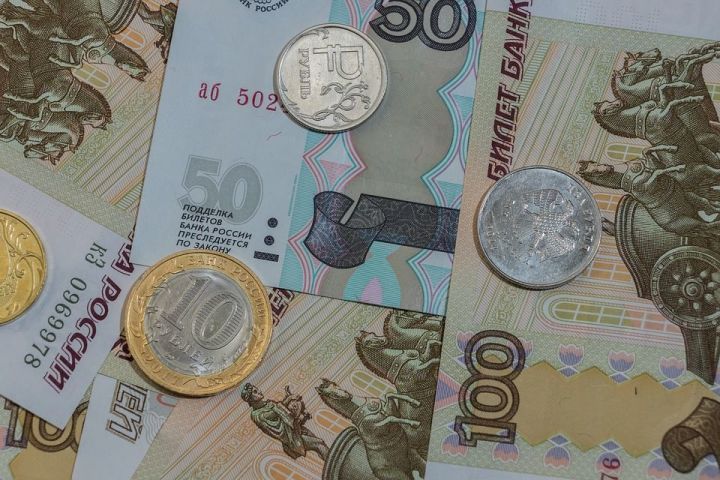 ПФР: россияне старше 80 лет получат в апреле выплату в 12 тысяч рублей