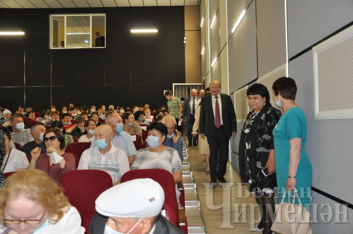 В Черемшане состоялась презентация книги Минсагита Шакирова « Безнен заман»