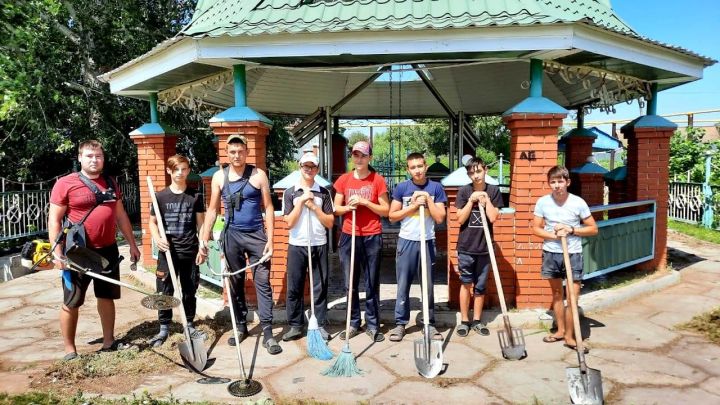 В Лашманке отремонтировали родник