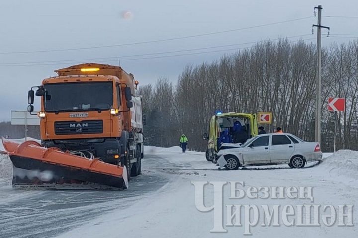 Чирмешән районында "Приора" КамАЗга бәрелгән