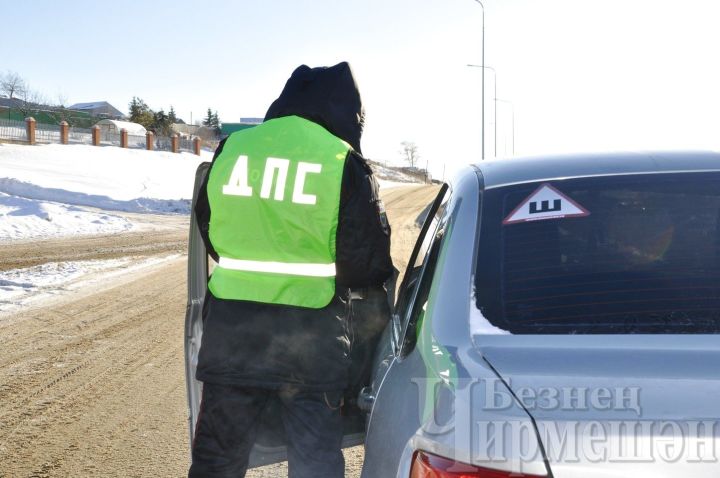 Чирмешән автоинспекторлары куркынычсызлык каешын такмаучыларны ачыклаячак