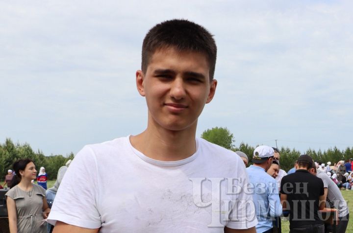 Внук беркетключевца Анаса Хакимова выиграл поездку на хадж