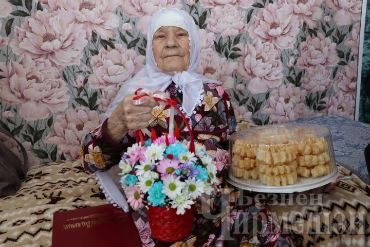 90-летний ветеран Старого Кадеева знает, где растет душица