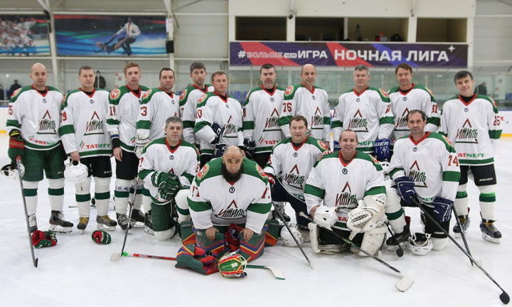Хоккейная команда Татарстана пробилась финал фестиваля Ночной хоккейной лиги