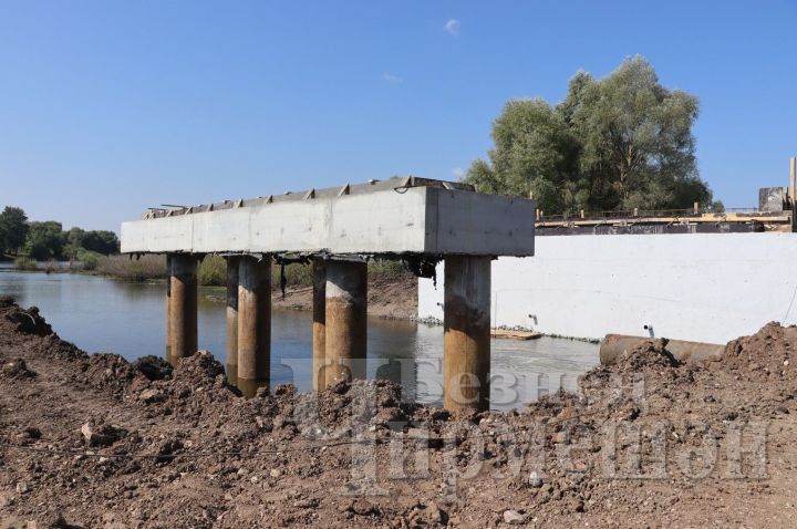 Мост на дороге, ведущий в Утыз Имян, будет готов в октябре