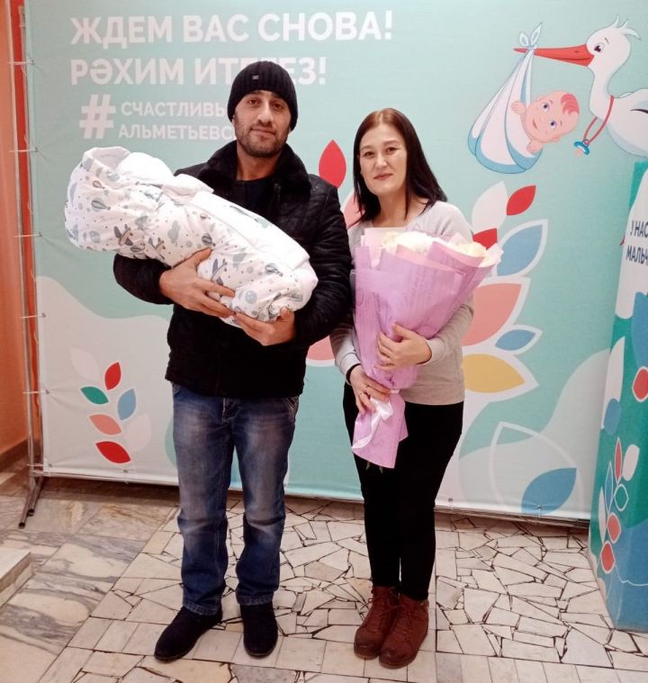 Первый малыш в Черемшанском районе родился 1 января