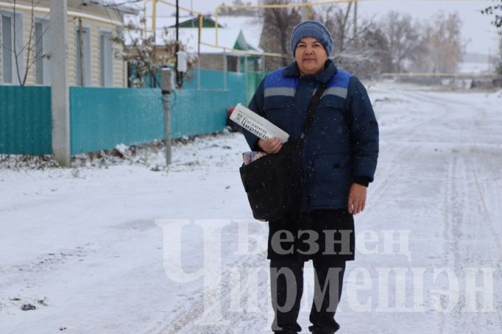 Әмир авылы хат ташучысын һәр йортта көтеп торалар