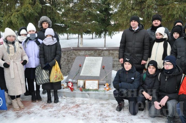 В Черемшане почтили память жертв пожара 1953 года