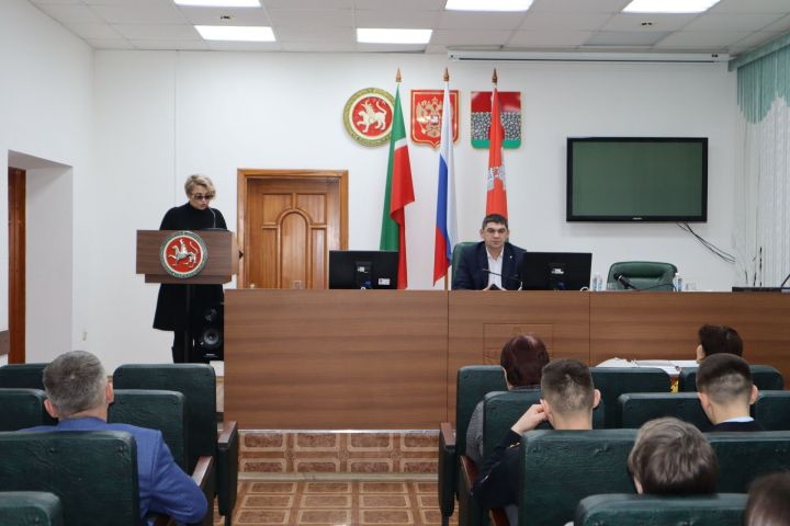 Чирмешәндә ведомствоара комиссия хокук бозуларны профилактикалау мәсьәләләрен карады