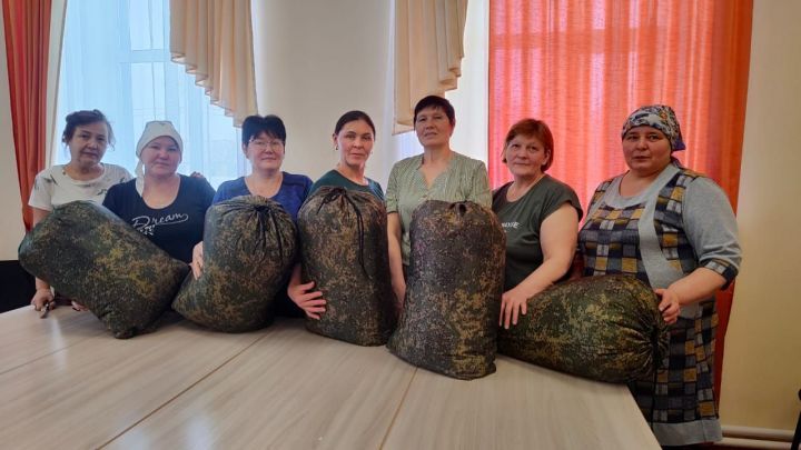 Женщины села Ивашкино сшили спальные мешки для мобилизованных