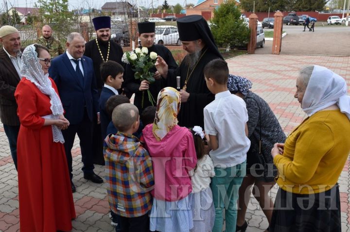 В Черемшан с визитом прибыл епископ Чистопольский и Нижнекамский Пахомий