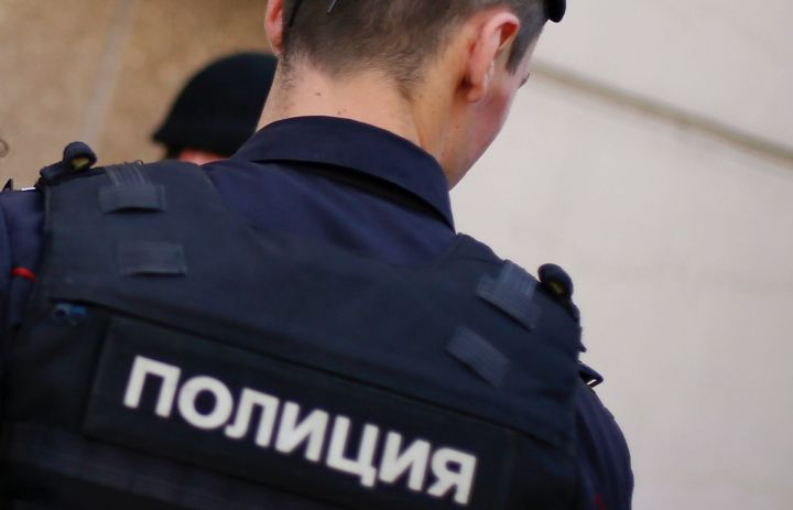 В Татарстане задержали 15-летнего парня по подозрению в подготовке нападения на школу