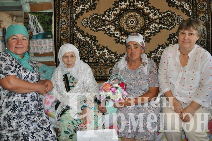 В Черемшанском районе в один день двум бабушкам исполнилось 95 лет